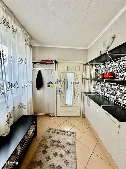 Casa de inchiriat in Scaeni, foarte aproape de Ploiesti - 11