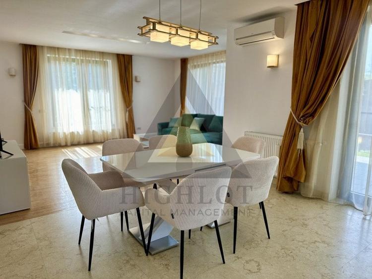 Duplex cu 7 camere cu Piscina în Pipera