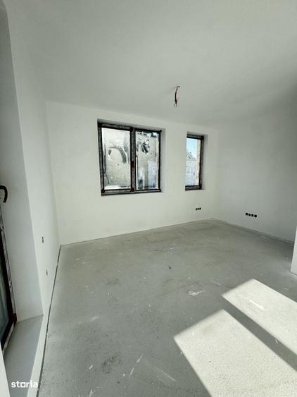 Casă cu 4 camere în Chinteni