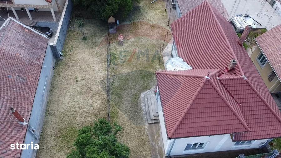 Casă cu 5 camere cu Teren 2905 Mp în Ciugud