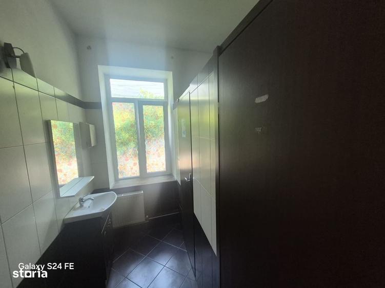 Casă cu 4 camere în Ștefan cel Mare