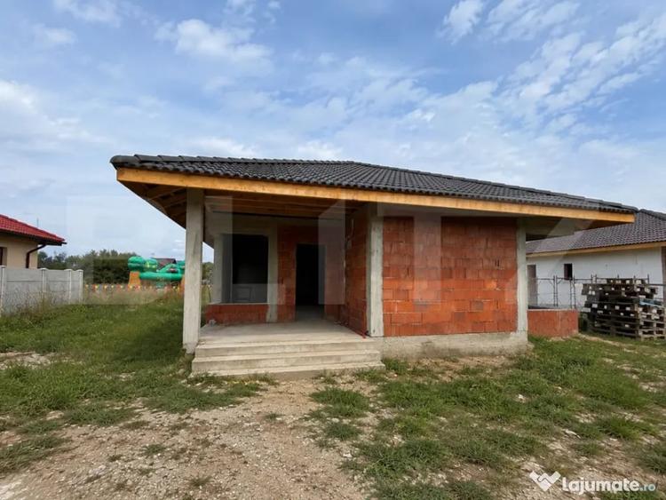 Casă cu 4 camere cu Teren 430 Mp în Central