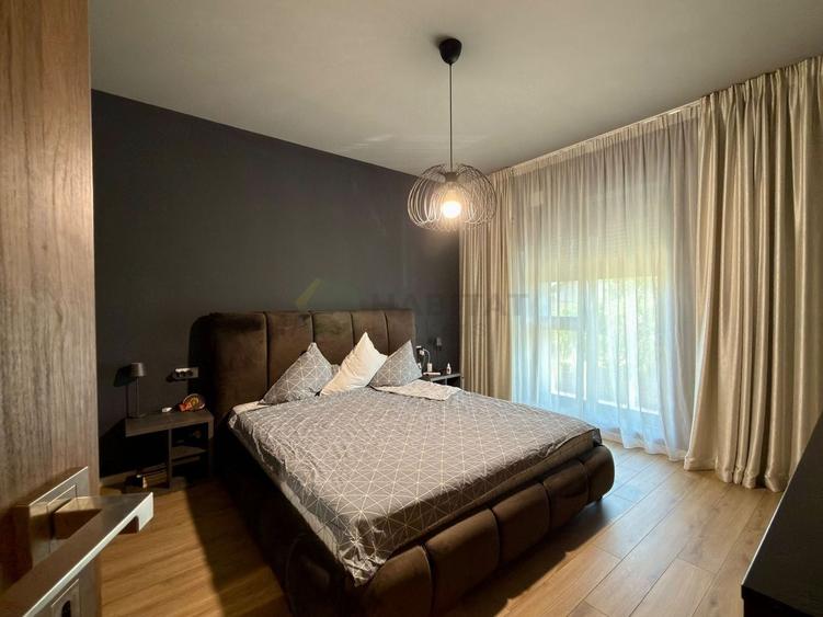 Casă individuală cu 3 camere cu Canalizare în Exterior Sud