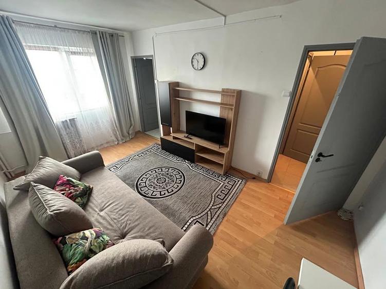 Garsonieră decomandată în Mircea cel Bătrân