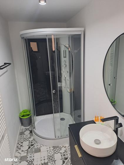 Apartament cu 2 camere semidecomandat în Centrul Istoric