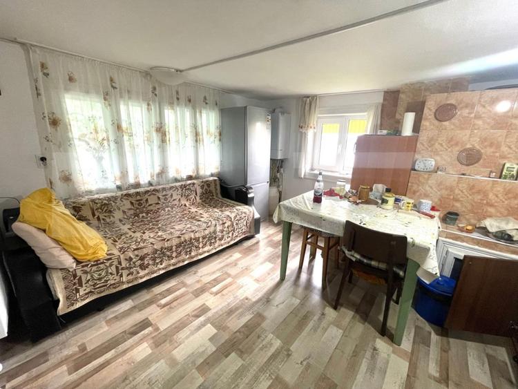 Casă individuală cu 3 camere cu Canalizare în Fălticeni