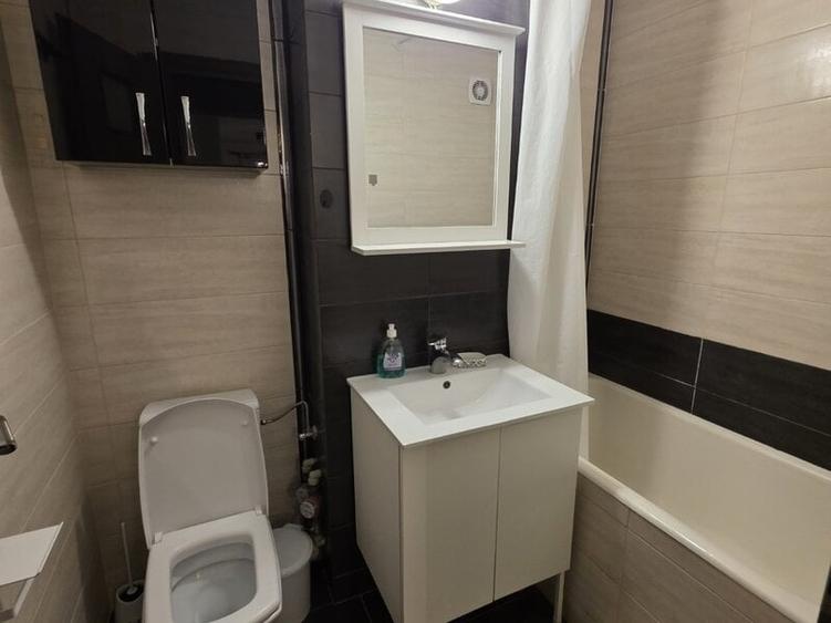 Apartament cu 2 camere decomandat în Dristor
