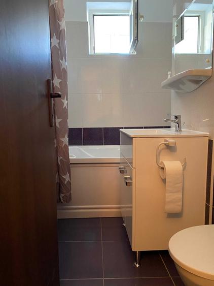 Apartament cu 2 camere decomandat în Astra
