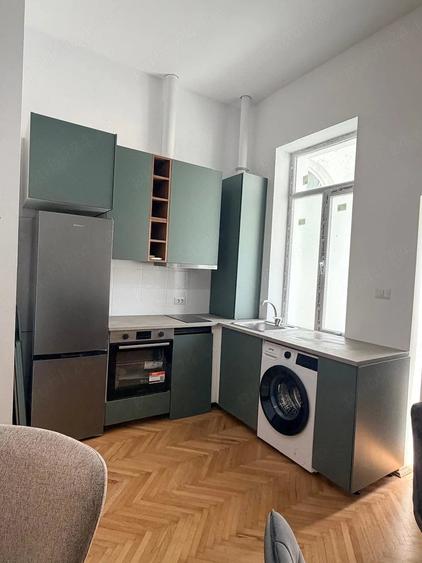 Apartament cu 2 camere nedecomandat în Sinaia