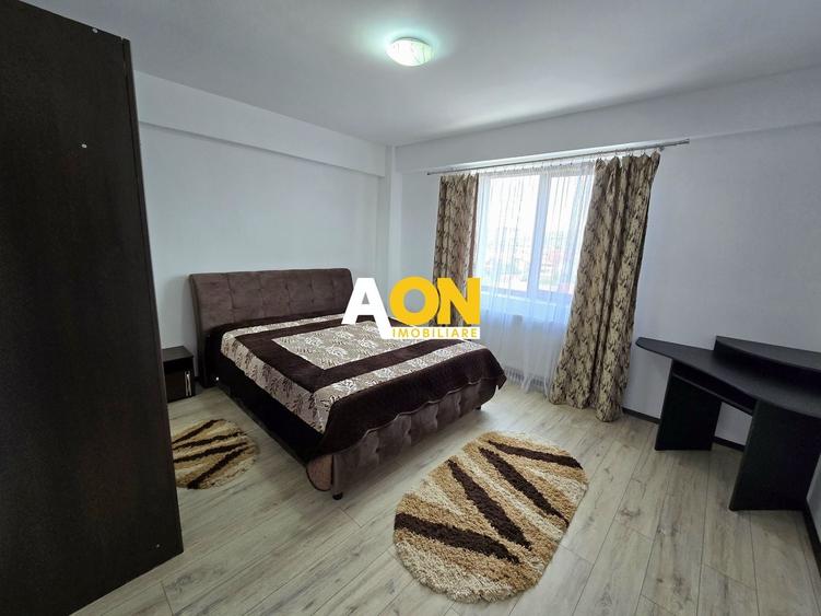Apartament cu 3 camere decomandat, mobilat în Ampoi 3