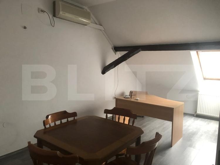 Birou, de 25 mp, în Semicentral