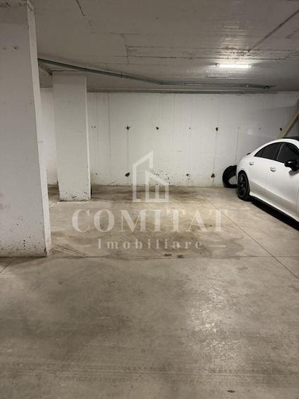 Apartament cu 2 camere semidecomandat, mobilat în Florești