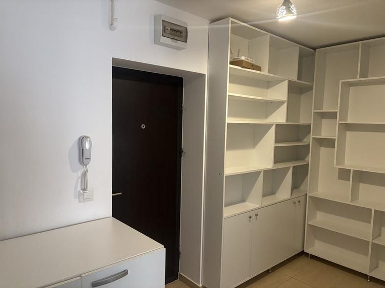 Apartament cu 2 camere decomandat în Theodor Pallady