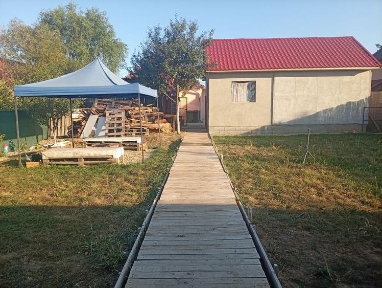Casă cu 3 camere în Biharia