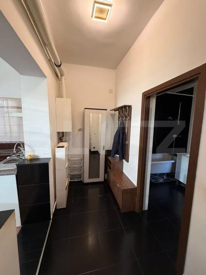 Apartament cu 2 camere semidecomandat, mobilat în Semicentral