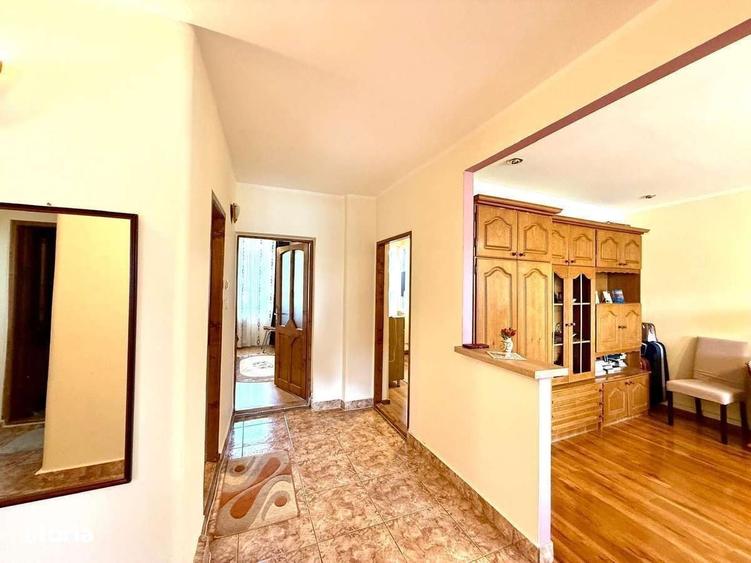 Apartament cu 4 camere în Central
