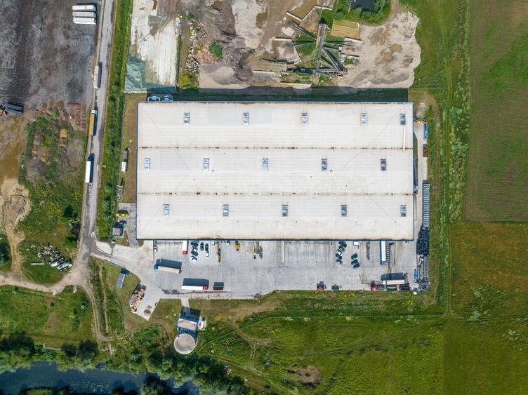 Spațiu industrial, de 27 mp, în Exterior Est
