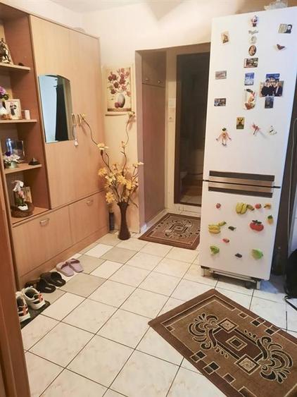 Apartament cu 2 camere decomandat în Radu Negru