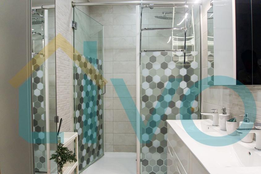 Apartament cu 3 camere decomandat în Colentina
