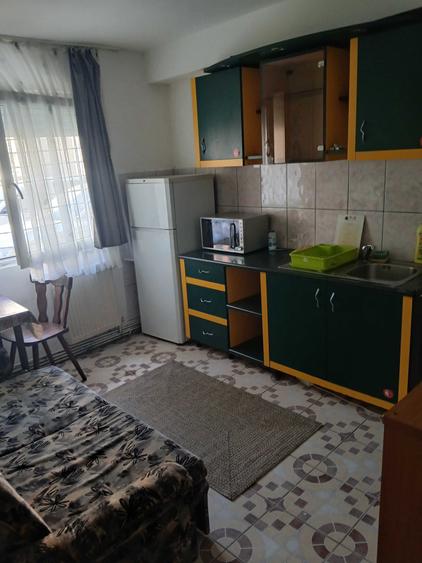 Garsonieră decomandată în Terezian
