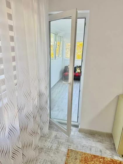 Apartament cu 2 camere semidecomandat, mobilat în Bucureștii Noi