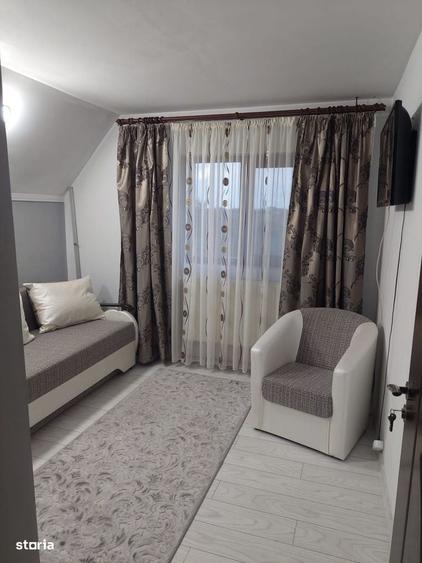 Casă cu 4 camere cu Teren 270 Mp în Central
