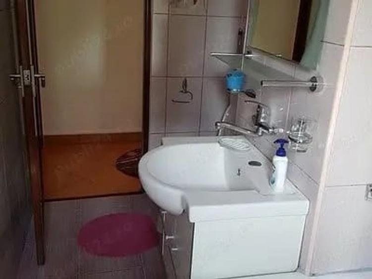 Apartament cu 2 camere decomandat, mobilat în Brâncoveanu