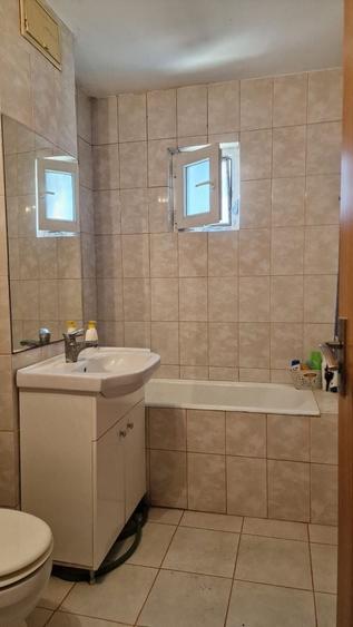Apartament cu 2 camere semidecomandat în Nord