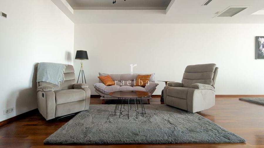 Apartament cu 2 camere semidecomandat, mobilat în Iancu Nicolae