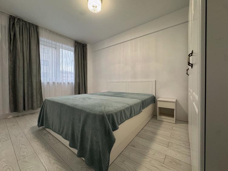Apartament cu 2 camere decomandat în Valea Adâncă