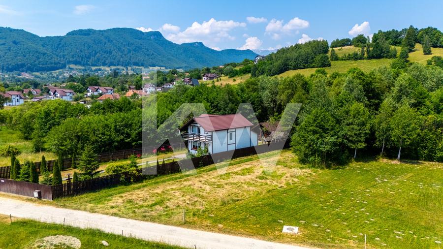 Teren Construcții intravilan de 1173 mp, în Predeluț