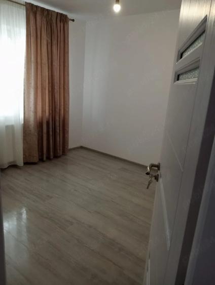 Apartament cu 2 camere semidecomandat în Precista