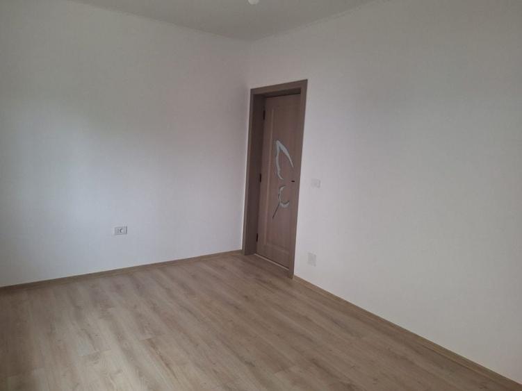 Casă cu 3 camere în Bârnova