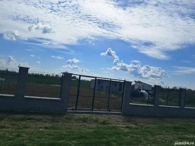 Teren de 450 mp, în Cornetu