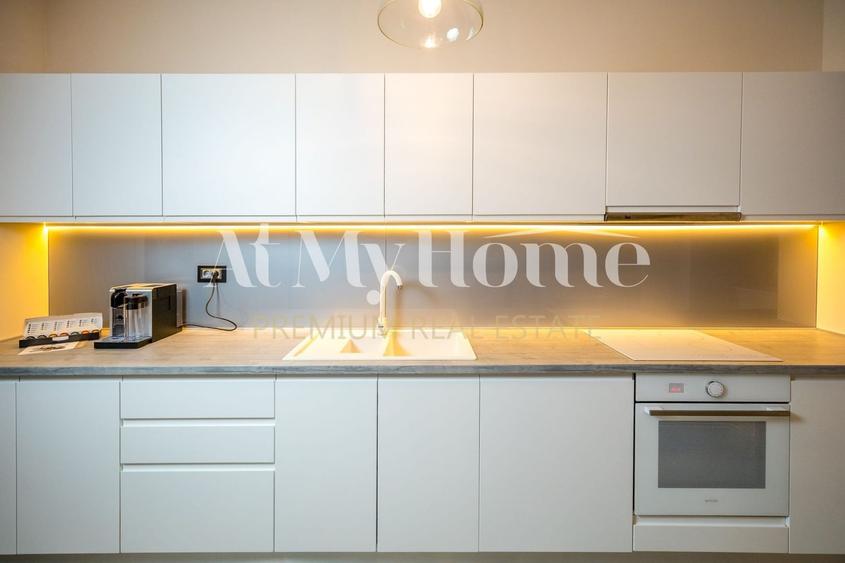 Apartament cu 4 camere decomandat, mobilat în Herăstrău
