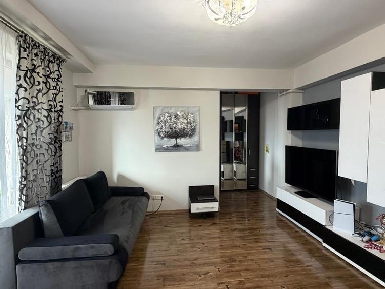 Apartament cu 2 camere semidecomandat în Bucureștii Noi