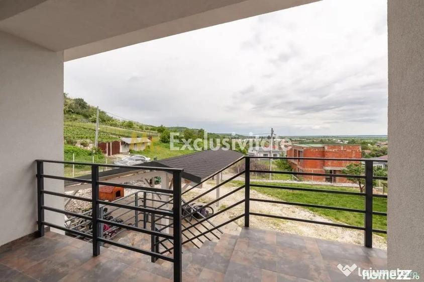 Casă cu 5 camere cu Teren 1255 Mp în Ștefănești