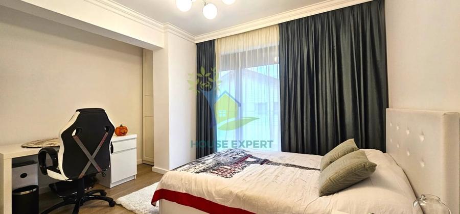 Apartament cu 5 camere decomandat, mobilat în Aviației