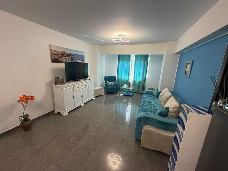 Apartament cu 4 camere în Central