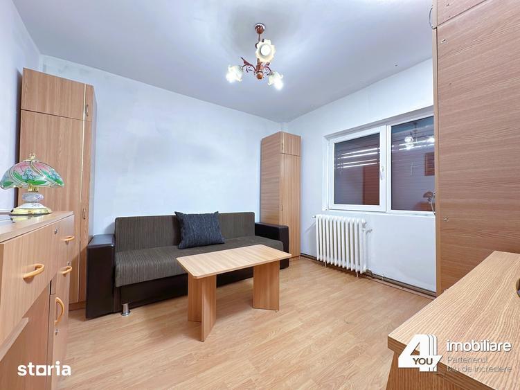 Apartament cu 2 camere decomandat în Confecții
