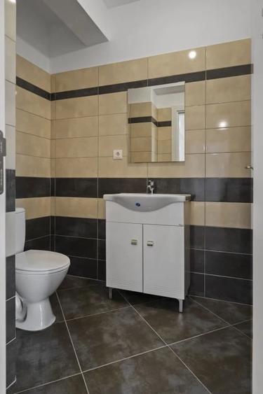 Otopeni, Central, Apartament 3 camere, 78,88mp, loc parcare, renovat, centrala - 11
