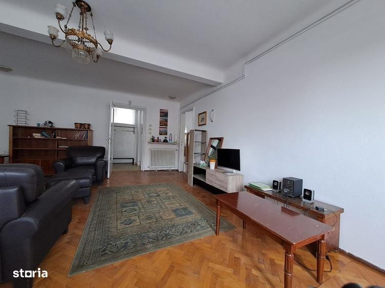 Apartament cu 2 camere în Armeneasca
