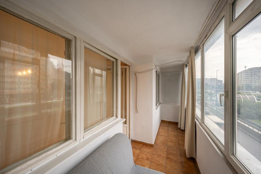 Apartament cu 2 camere semidecomandat, mobilat în Ștefan cel Mare