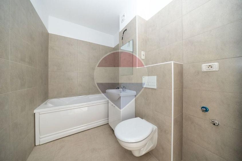 Apartament cu 2 camere semidecomandat în Sânpetru