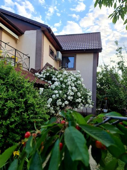 Casă cu 4 camere în Vărsătura