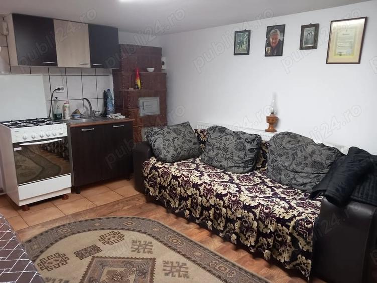 Casă cu 3 camere cu Teren 987 Mp în Tichilești