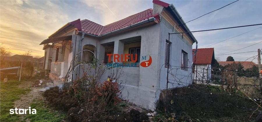 Casă cu 2 camere cu Teren 1100 Mp în Sântimbru