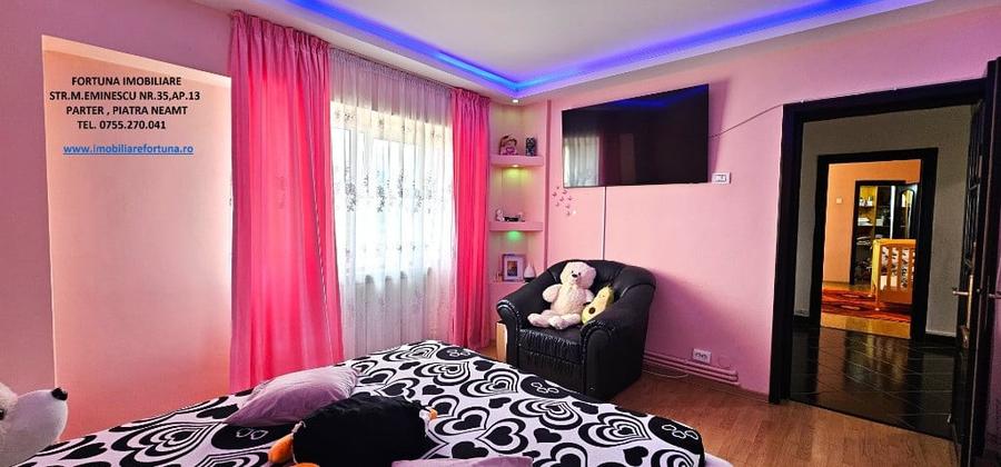 Apartament 3 camere decomandate, cu boxa si loc parcare, zona 1 Mai - 11