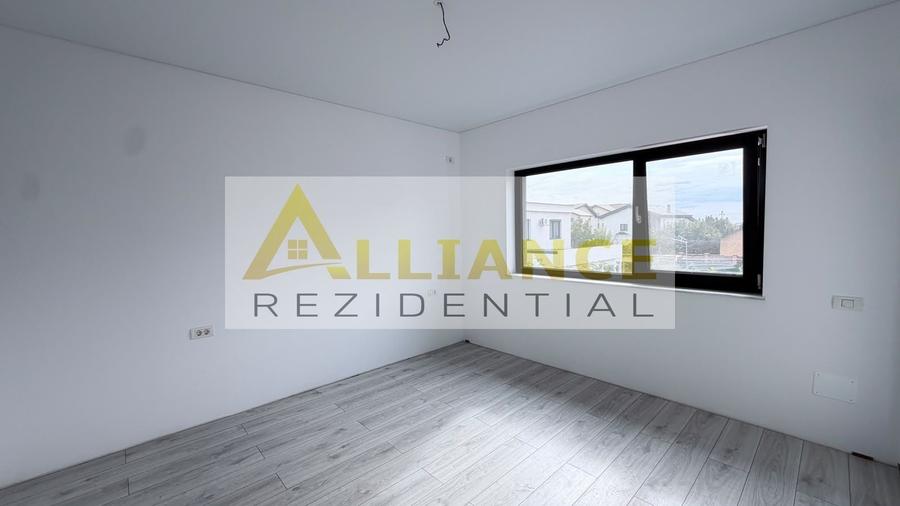 Casă individuală cu 4 camere cu Teren 320 Mp în Berceni