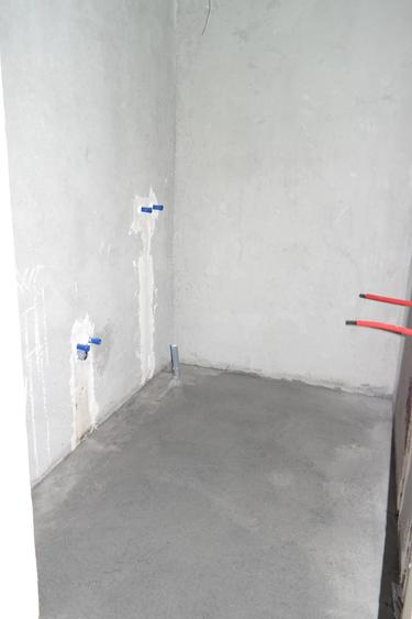 Duplex cu 5 camere cu Canalizare în Glina
